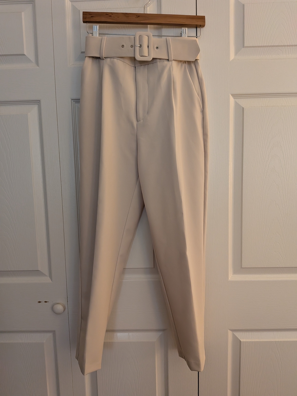 Zara Beige High-Waist Tapered Trousers with Matching Belt